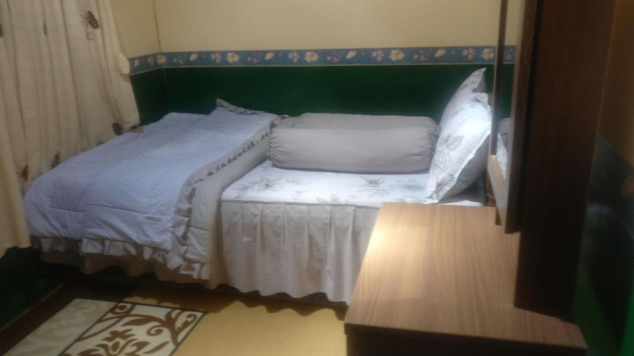 Homestay Arya Mangunan Bantul Eksteriør bilde